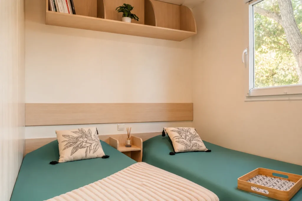 Camping Saint Gabriel : Chambre 2 Mobil Home Cosy Camping St Gabriel