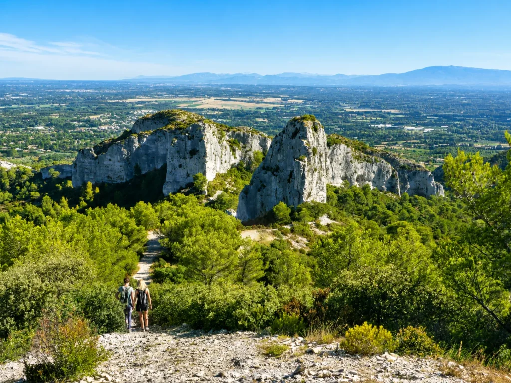 Randonnée dans le massif des Alpilles près de Saint-Rémy-de-Provence